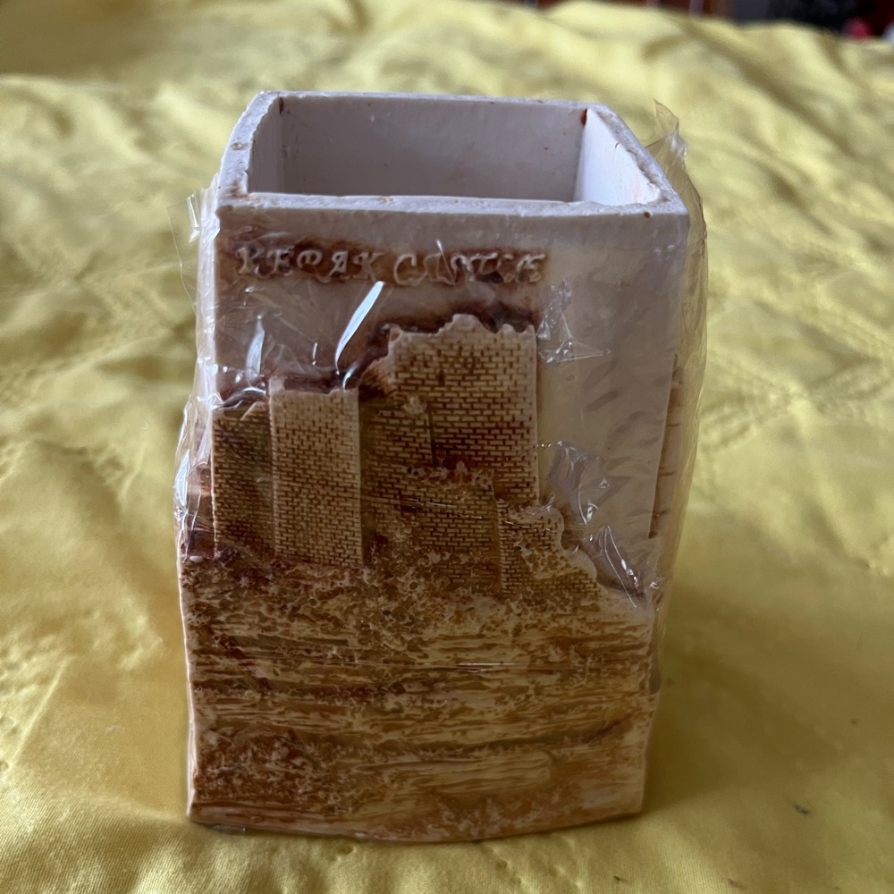 Souvenirs from Jordan Pen Holder Petra, Jerash & Castle Kerak